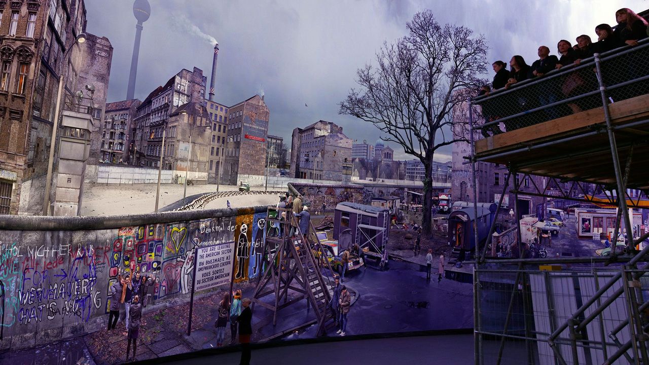 PUTTING BACK THE WALL Berlin 洋書 PUTTING BACK THE WALL Berlin 洋書 PUTTING BACK THE WALL Berlin