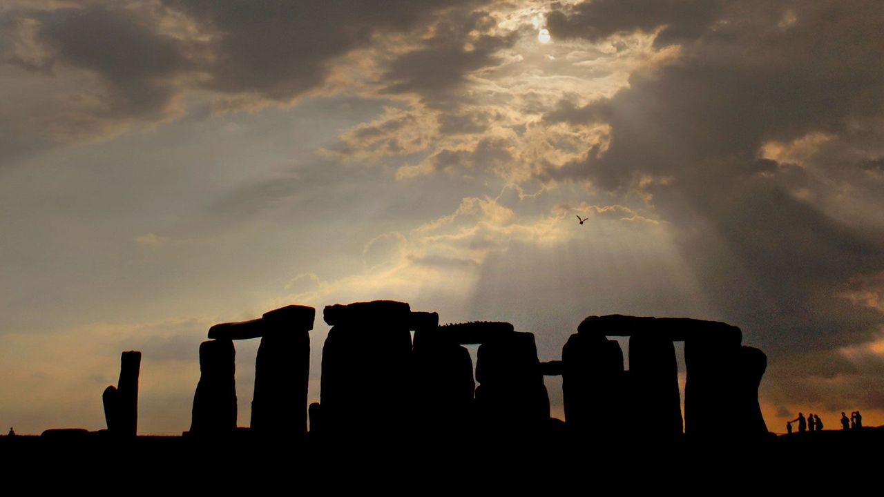 New research reveals the 'spectacular' secrets of Britain's earliest stone  circles, The Independent