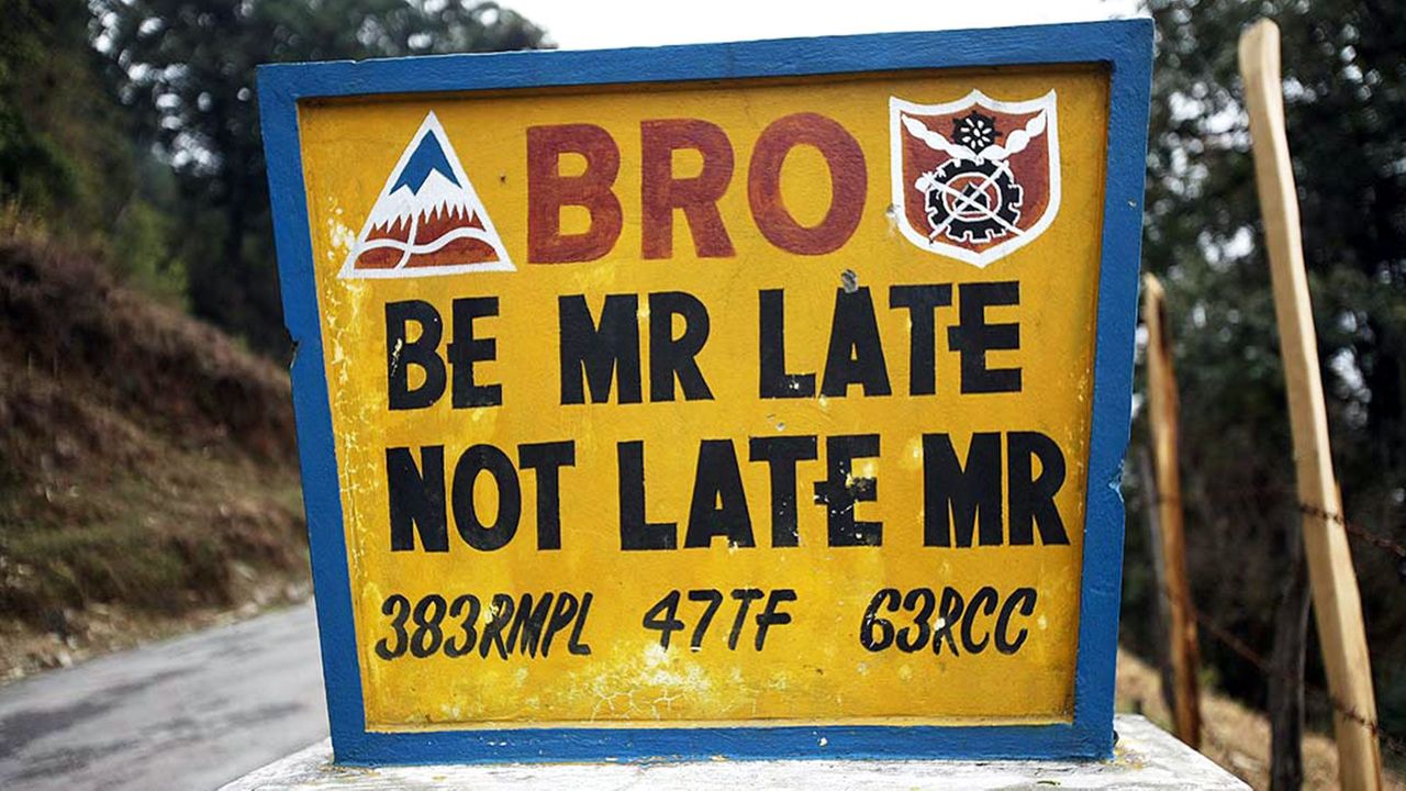 Go Gentle On My Curves' And Other Hilarious Indian Road Signs