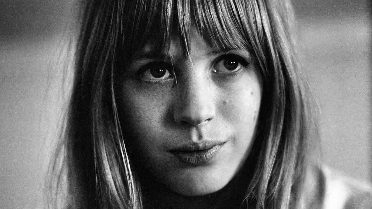 The wide-eyed poster-girl for the swinging 60s - BBC Culture