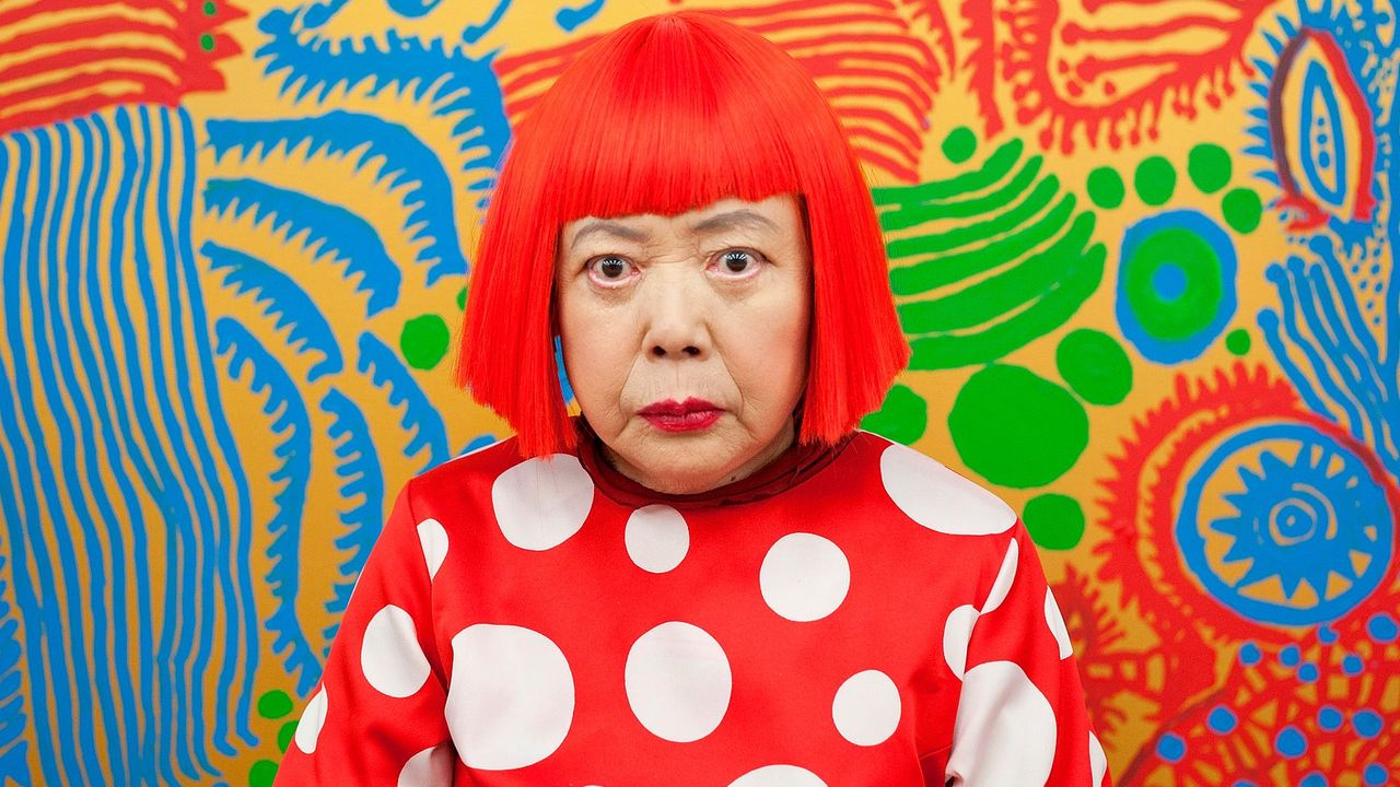 Artist Yayoi Kusama paints life in polka dots