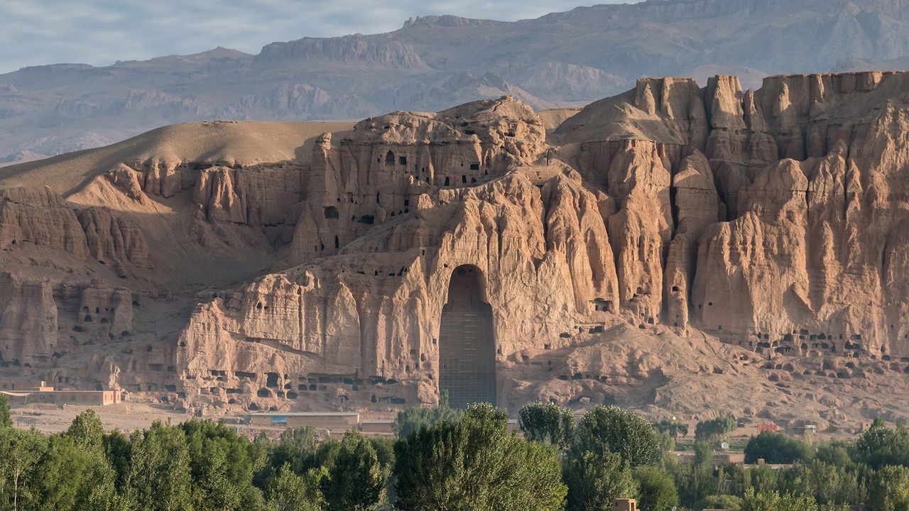 The Afghan artefacts that survived Taliban destruction