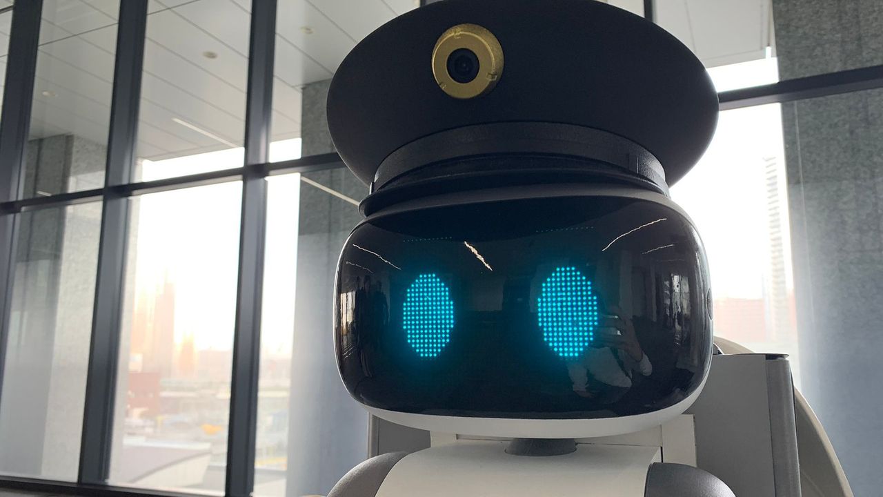 Robo-kid: Japanese professor builds creepy child-like robot (VIDEO
