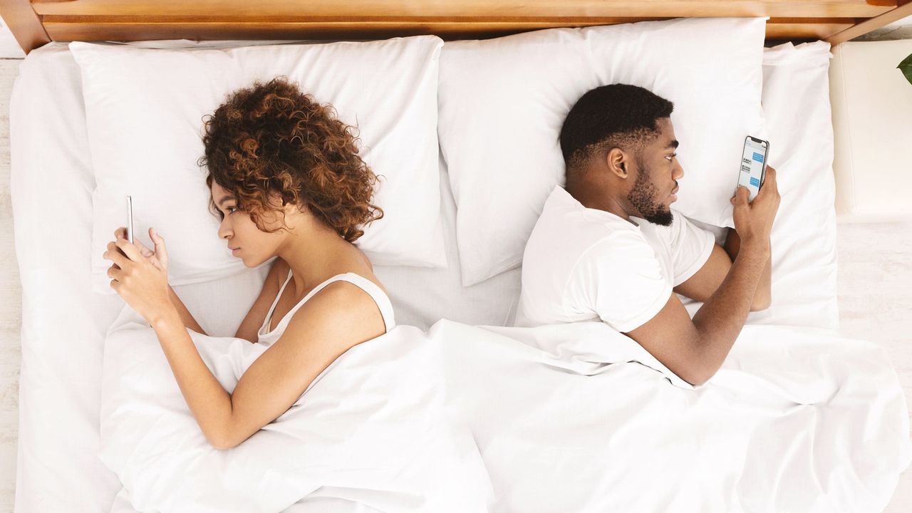Does Your Sleep Position Affect Your Dreams?