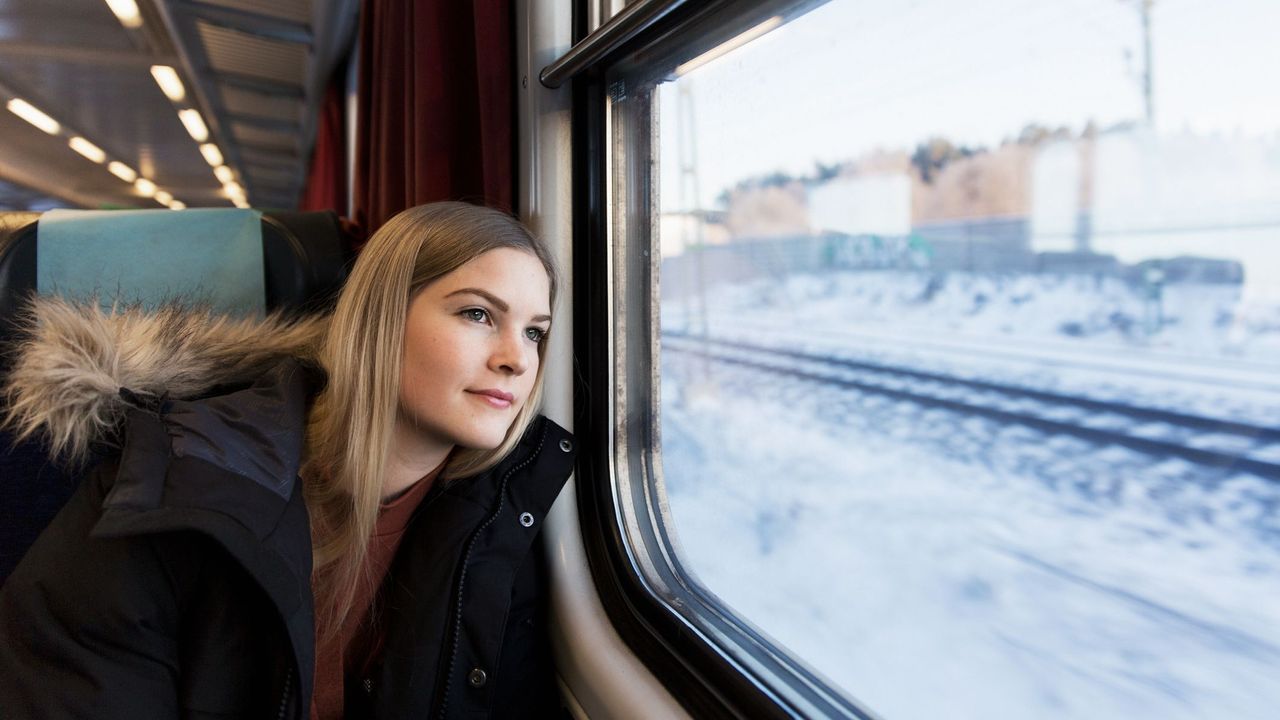 Why do Westerners love to use toilet paper? BBC Reel