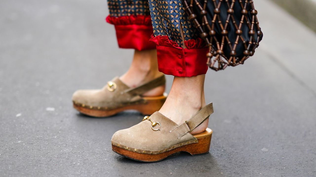 Ronde Maan oppervlakte Verdorde Why the 'ugly' clog is the style statement of our times - BBC Culture