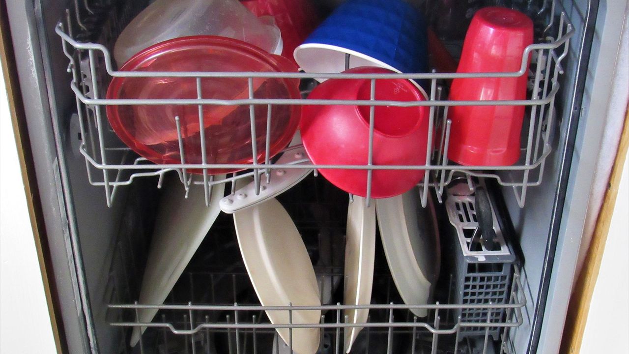 Heat Dry vs. Air Dry on Dishwasher