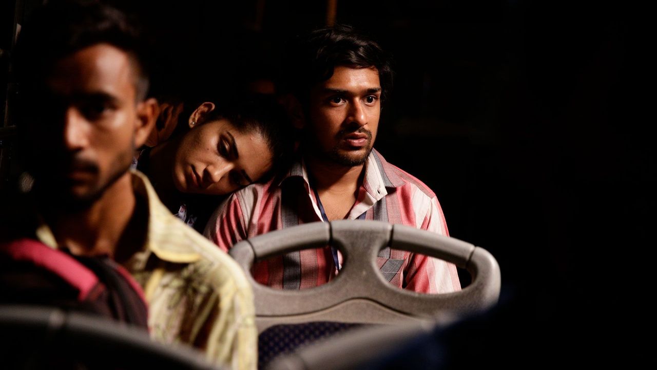 Rape Deshi Track Driber Sex In Car Videos - Is Agra the most shocking Indian film ever made?