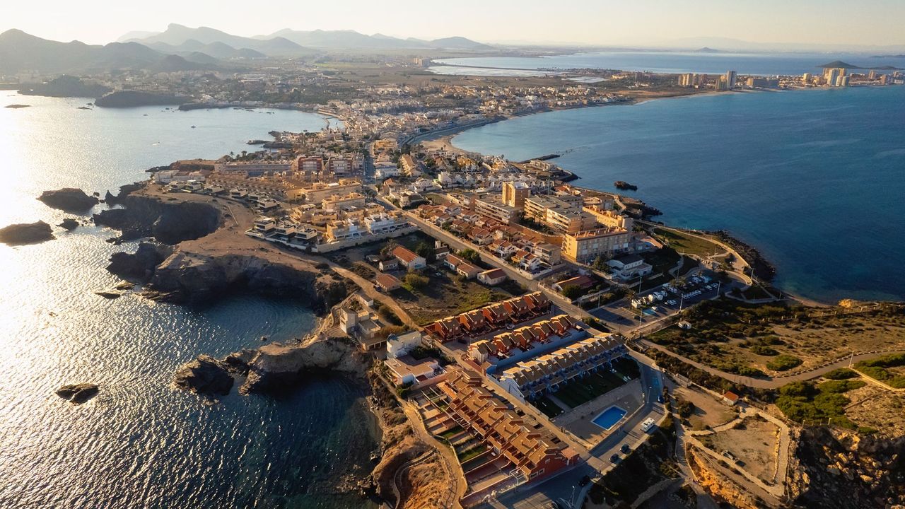 Mar Menor: cleaning Europe's largest saltwater lagoon