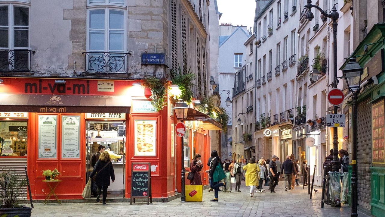 Where to Go Shopping in Paris: Le Marais Shopping Guide