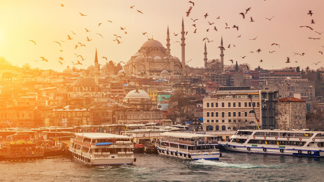 Istanbul Wallpapers - Top Free Istanbul Backgrounds - WallpaperAccess