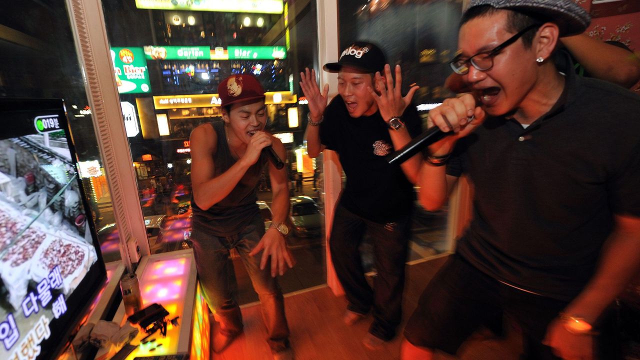 Best live-band karaoke in Tokyo