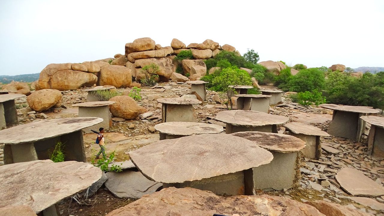 India's ancient and mysterious 'dwarf' chambers