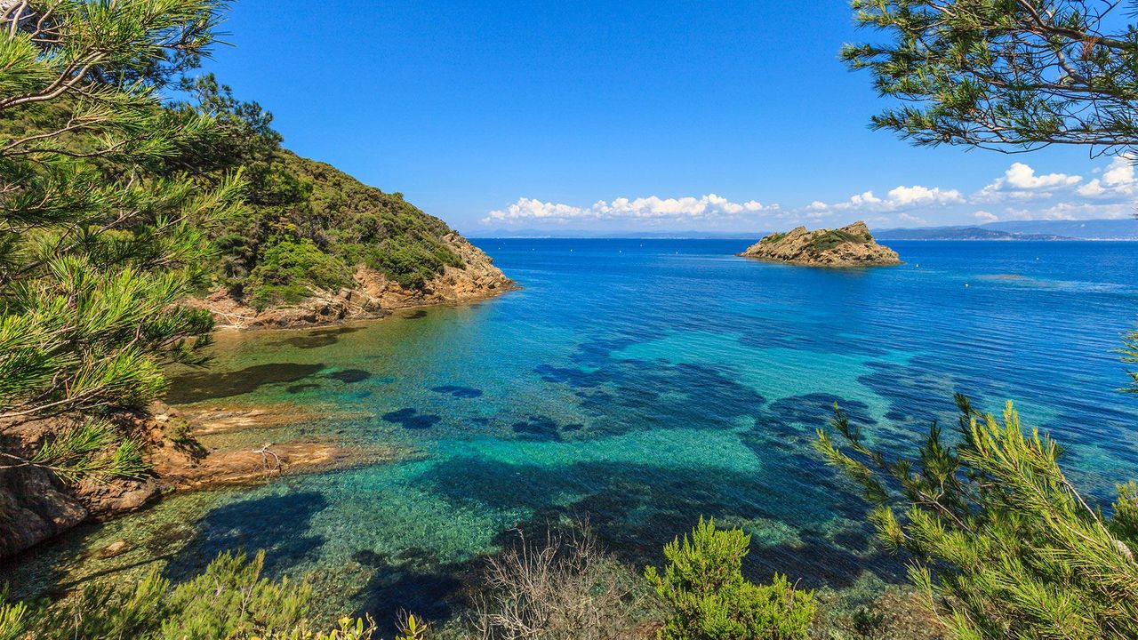 The French Riviera's picture-perfect car-free island escape