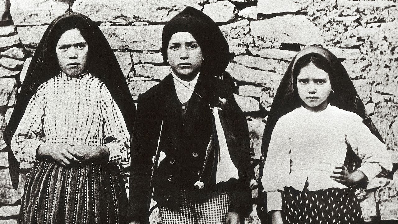 'The Sun started spinning faster like a wheel of fire': The 'divine visions' prophesying the fall of the USSR