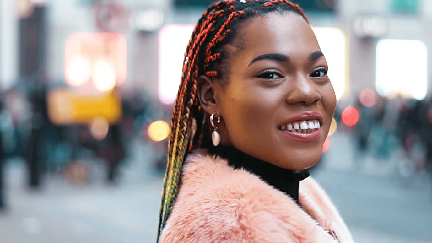 The beauty guru with no arms or legs BBC Reel