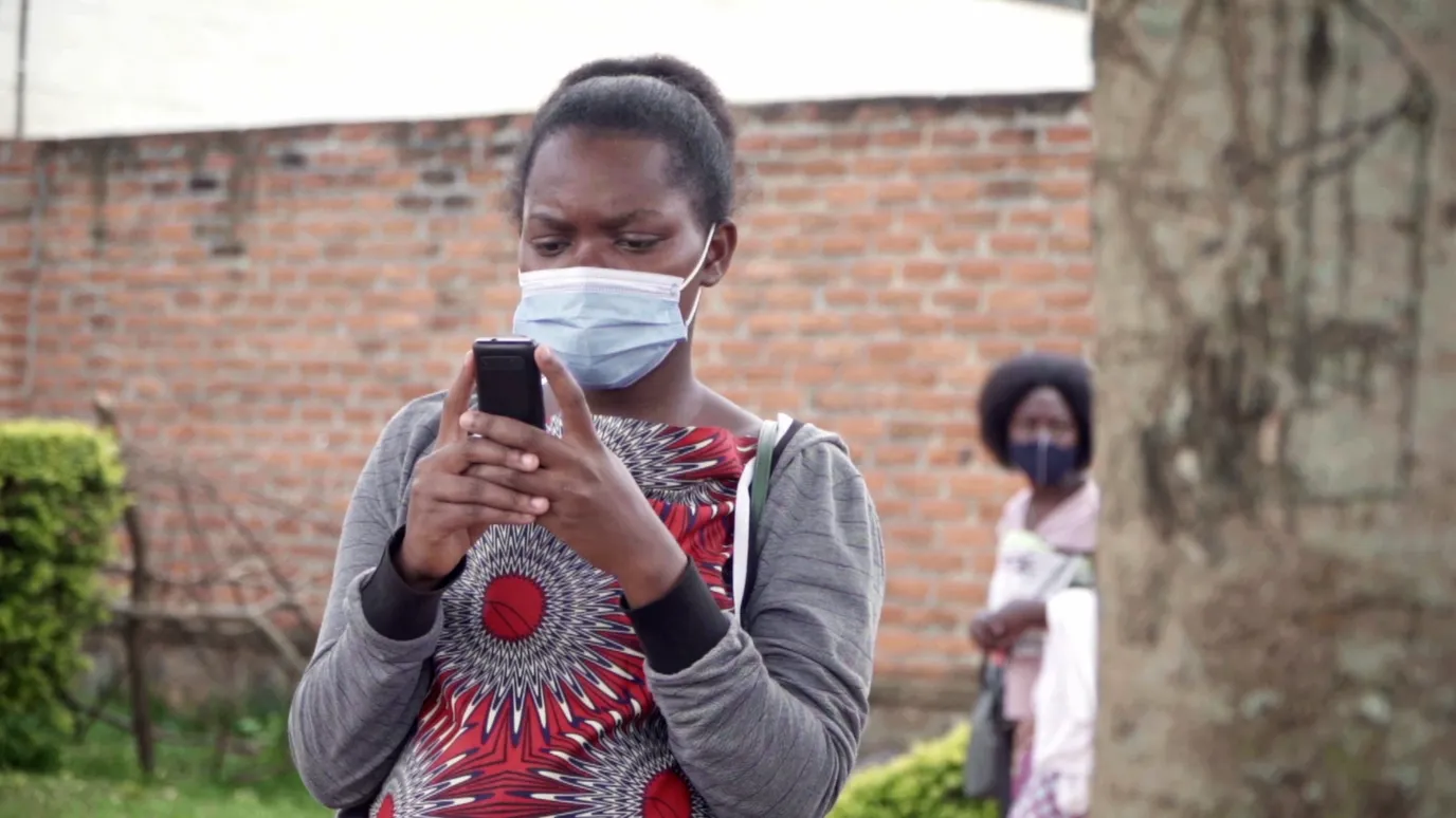 The Health App Revolutionising Rwanda - BBC Reel