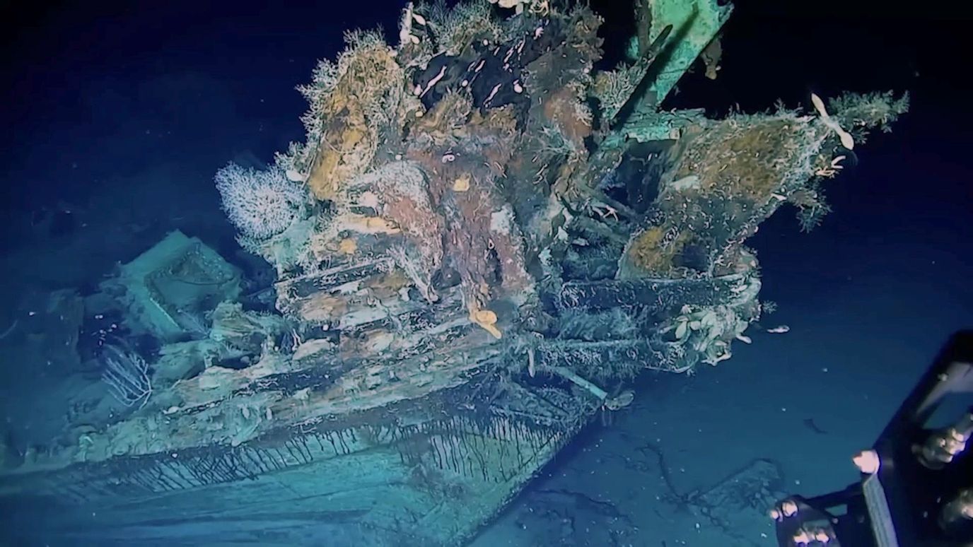 A shipwreck worth billions on the ocean floor