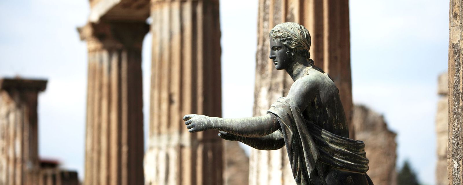 After Mount Vesuvius' eruption, Pompeiians at once began rebuilding new lives nearby (Credit: Credit: Luso/Getty Images)