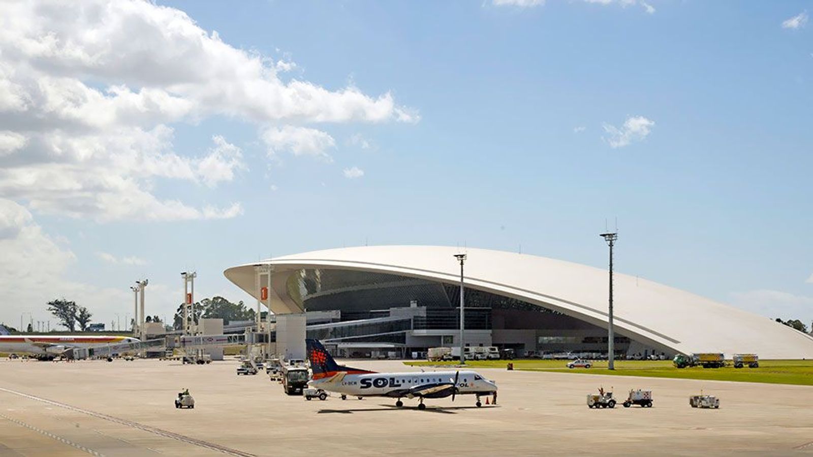 The 10 most beautiful airports in the world BBC Culture