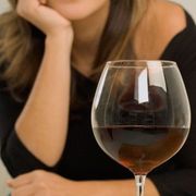Truth about drink and antibiotics thumbnail