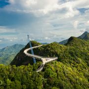 Six beautiful and bizarre bridges thumbnail