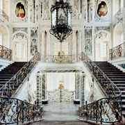 The world's best staircases thumbnail