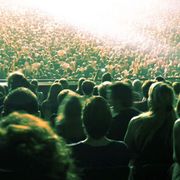 Should we trust wisdom of crowds? thumbnail