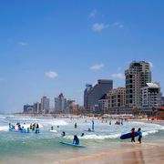 The best beach city for expats? thumbnail