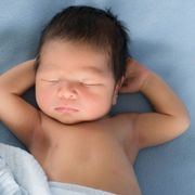 baby scan in utero thumbnail