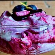 Fraughan fool: a berry and cream treat thumbnail