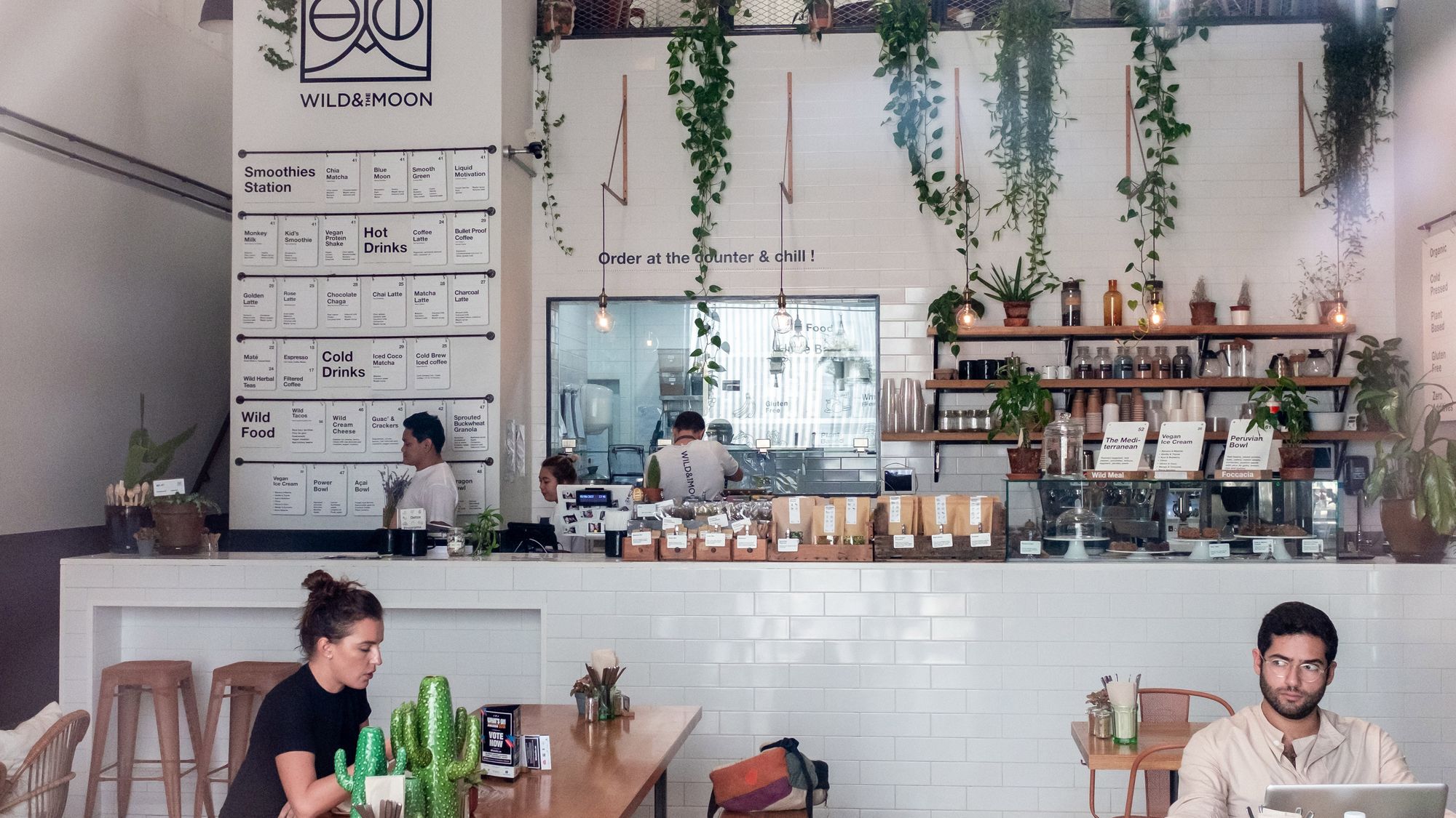 Dubai PE - Wild-&-The-Moon Dubai PE - Wild-&-The-Moon