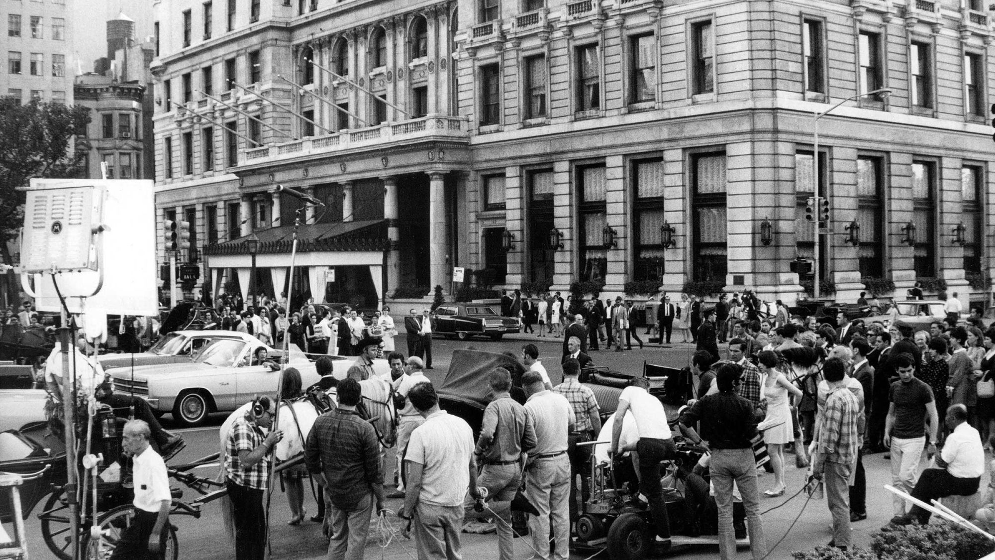 Courtesy of MGM Media Licensing MIDNIGHT COWBOY © 1969. Courtesy of MGM Media Licensing MIDNIGHT COWBOY © 1969.