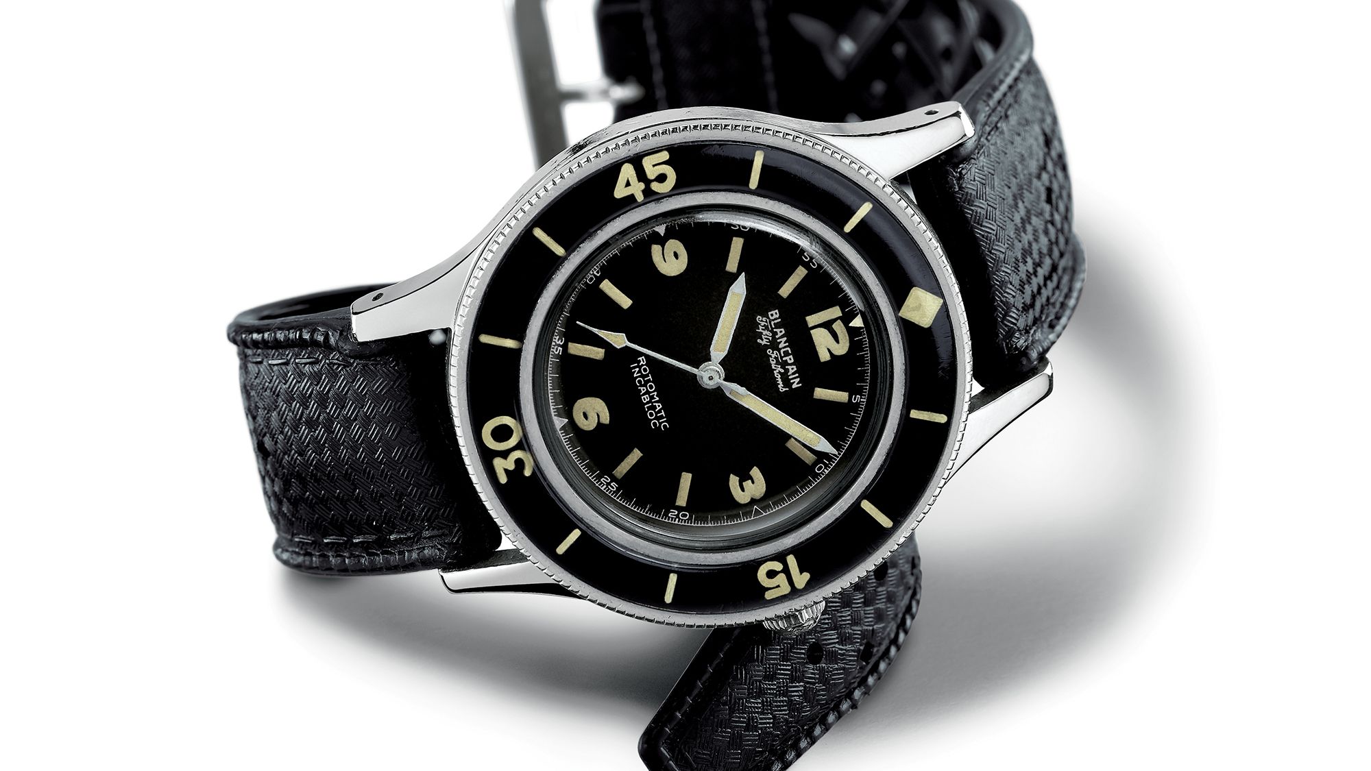 A Short History of the Mechanical Dive Watch