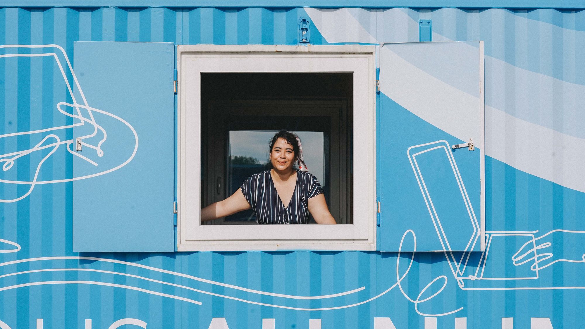 hero - trainer caroline in digitruck