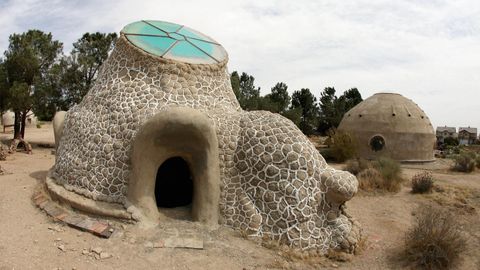 The strange homes designed for Mars