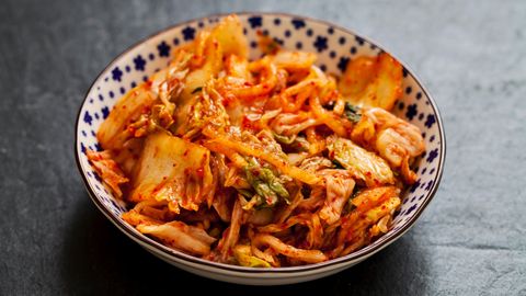 What gives kimchi its unusual flavour? - BBC Reel