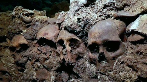 Uncovering Mexico City's skull tower