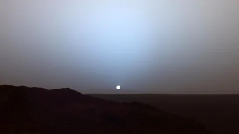 Why sunsets on Mars are blue