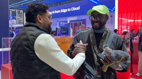 Meet MOFO: will.i.am's new AI toy