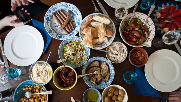 In Istanbul, raki and a bottomless pit of gluttony