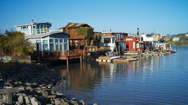 Hiking and houseboats in Sausalito