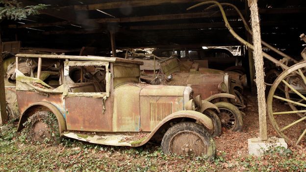 Bbc Autos In France The Barn Find Of The Century