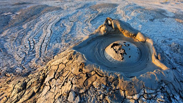 Bbc Earth The Strange Worms That Live On Erupting Mud Volcanoes - fudz stranges dream roblox