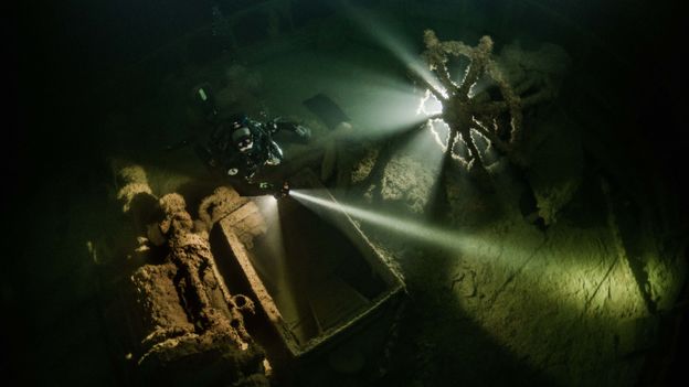 BBC - Earth - Eerie underwater scenes of lost ship and aircraft wrecks