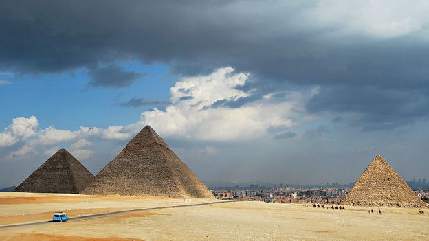 The Egyptian boat buried for 5,000 years