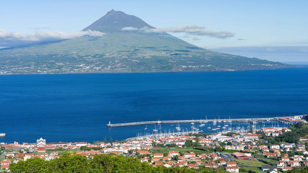 The post office 1,500km from the mainland - BBC Worklife
