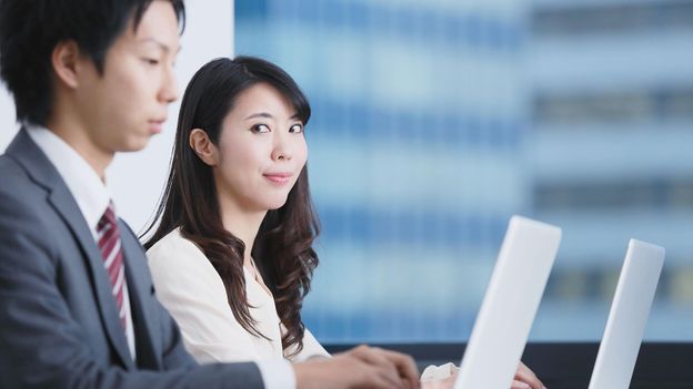 How 'reading the air' keeps Japan running - BBC Worklife
