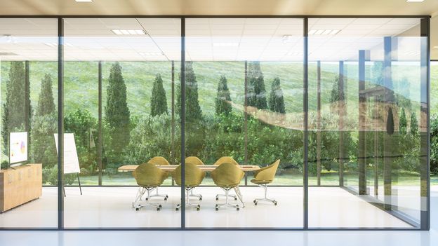 Could a ‘workcation’ change how you think? - BBC Worklife