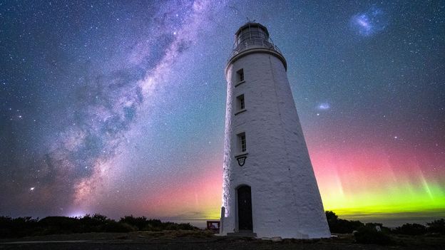 Cape Bruny Lighthouse is a beloved spot for aurora photographers (Credit: Credit: Luke Tscharke) Cape Bruny Lighthouse is a beloved spot for aurora photographers (Credit: Credit: Luke Tscharke)